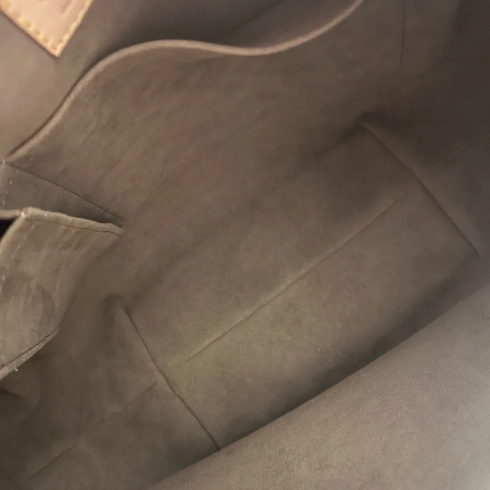 Louis Vuitton X Takashi Murakami Monogram Multicolor Greta Limited Edition bag. - Picture 12 of 12